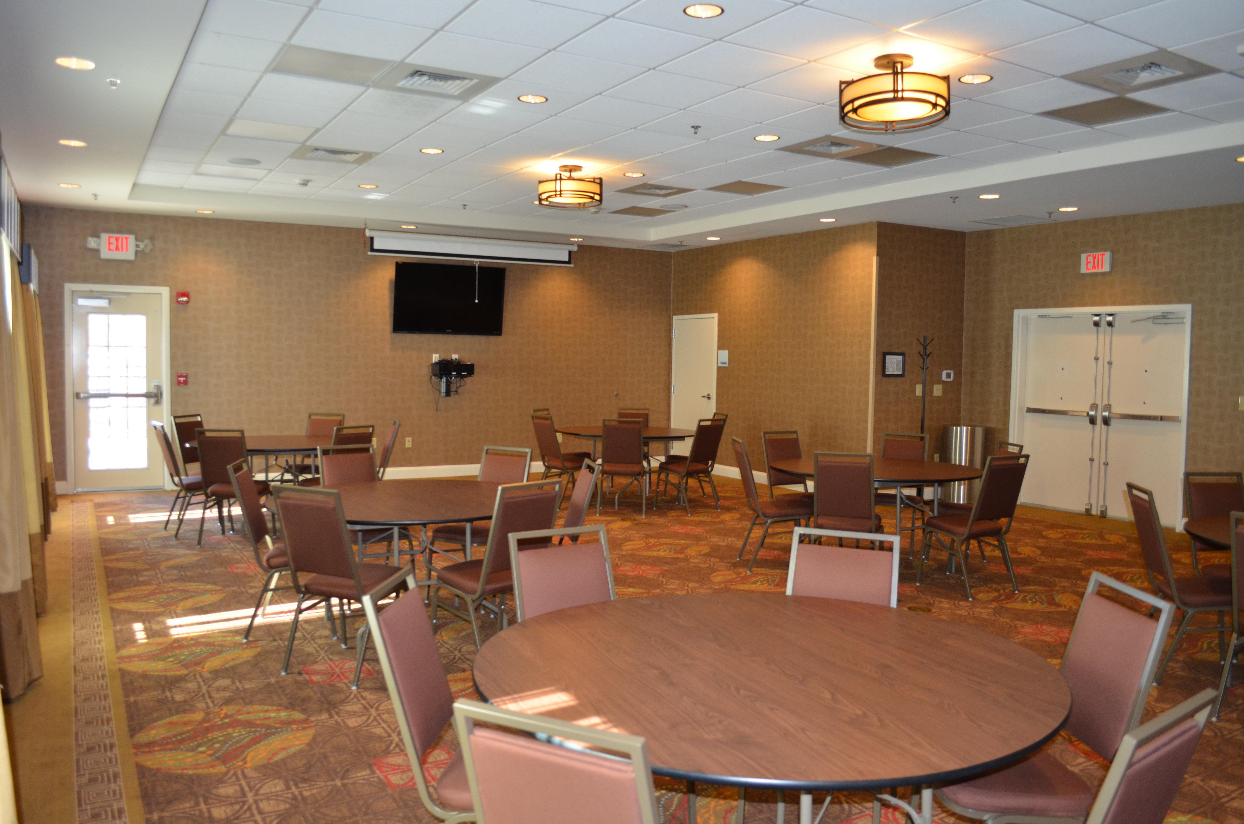 Holiday Inn Express & Suites - Smithfield/Selma By Ihg Eksteriør billede