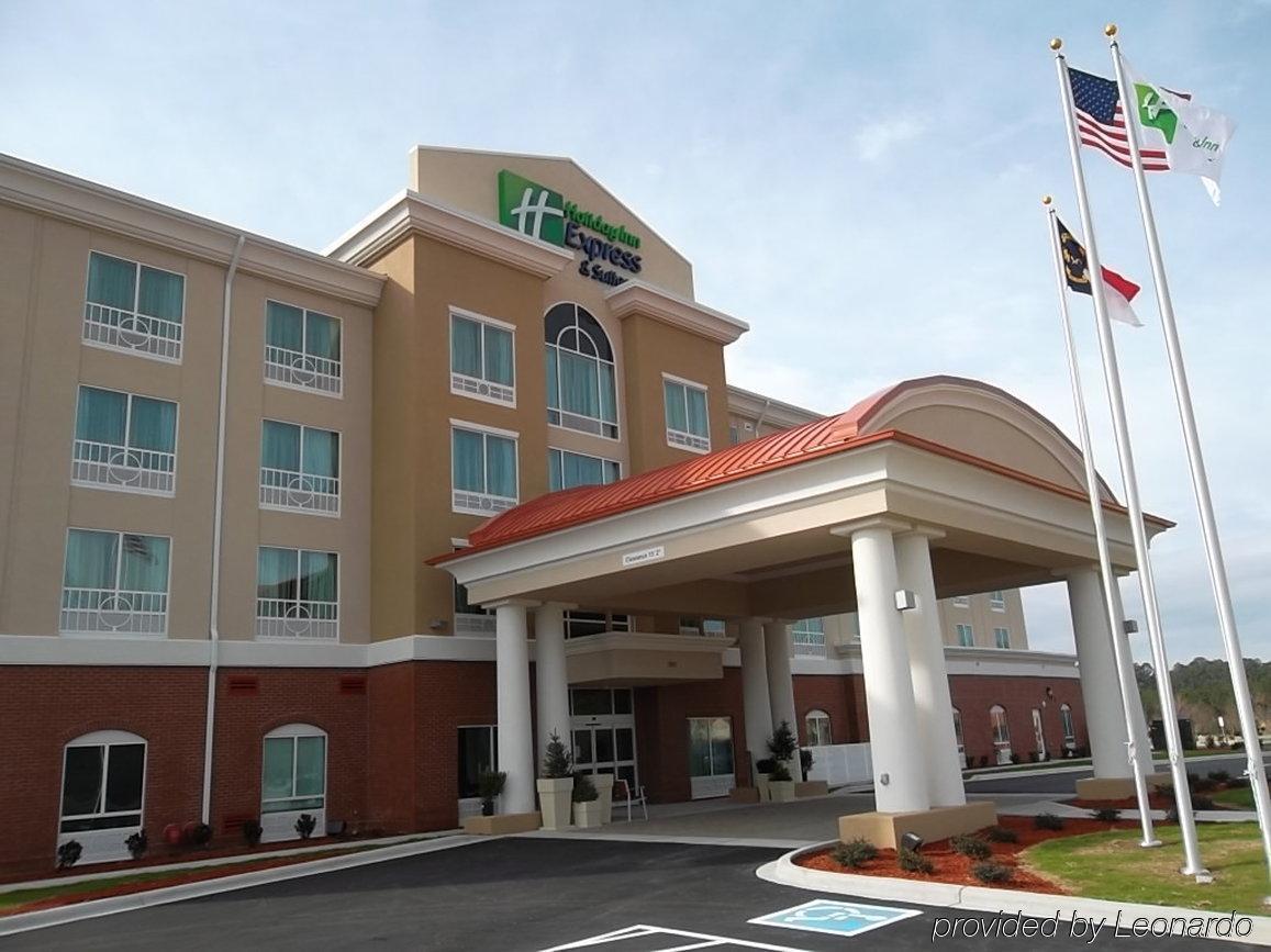 Holiday Inn Express & Suites - Smithfield/Selma By Ihg Eksteriør billede